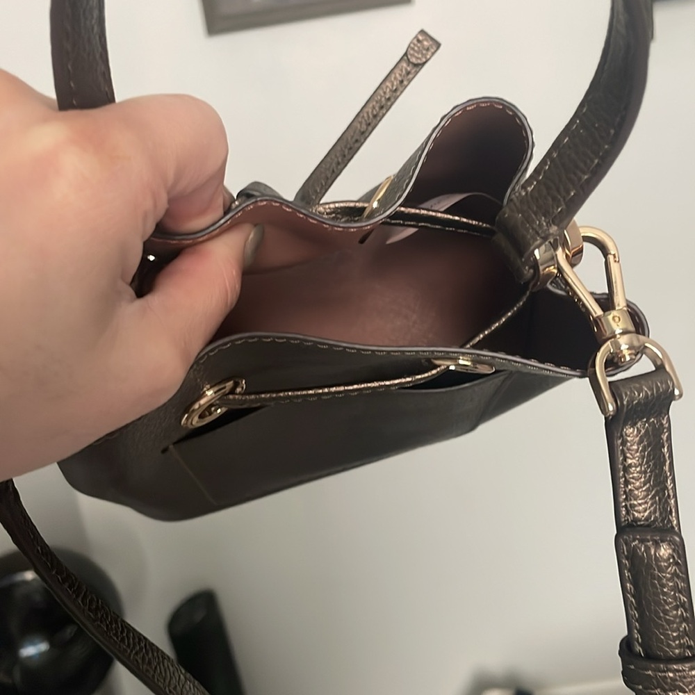 Kate Spade shoulder bucket bag NWOT - Picture 4 of 7